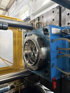 Machine de moulage par injection <span class=keywords><strong>SHEN</strong></span> <span class=keywords><strong>ZHOU</strong></span> pour la fabrication de bassins en plastique et de contenants ménagers - Product Image 2