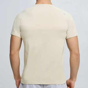 เสื้อยืดโพลีเอสเตอร์ 100% แห้งเร็ว เสื้อผ้าออกกำลังกาย เสื้อเพาะกาย เสื้อยืดยืดหยุ่นสำหรับออกกำลังกาย เสื้อยืดกีฬาสำหรับผู้ชาย - Product Image 2