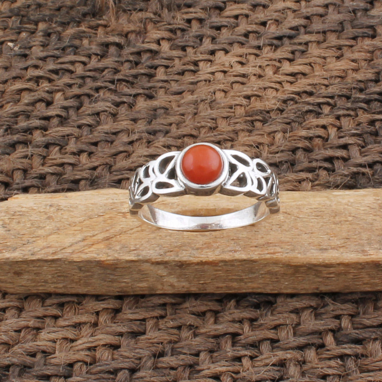 เหมือนในรูป