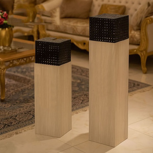 Quemador de Incienso Moderno de Madera y Metal Negro Perforado, Diseño de Torre Elegante para Decoración Contemporánea del Hogar y Hoteles - Product Image 2