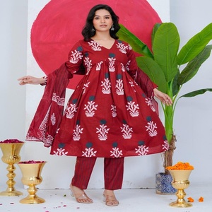 Robe tunique pour femme à imprimé floral rouge de qualité supérieure, coupe régulière, manches longues, en mousseline, col en V, coupe trapèze, décontractée, pour l'été, longueur au sol - Product Image 3