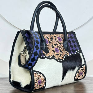 Sac à main en cuir à bandoulière Western à carreaux violets et noirs, fait à la main, pour femmes, en cuir de vache à poils, sacs à main de luxe de créateur - Product Image 4