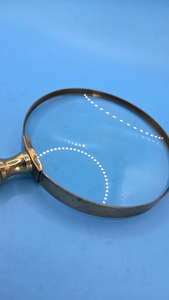Loupe vintage ronde en résine, sculptée à la main, écologique, avec poignée en os blanc, loupe portable antique - Product Image 4