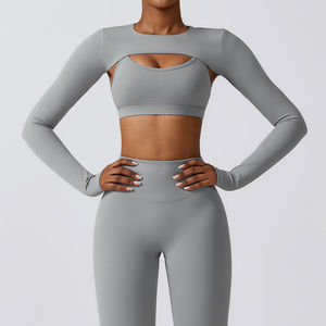 Ensemble de sport 2 pièces côtelé respirant pour femme : soutien-gorge de sport et leggings de yoga personnalisés de haute qualité avec logo tendance - Product Image 4