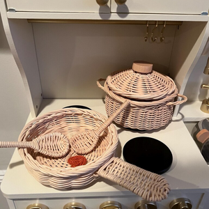 Casserole en rotin faite à la main, jouet pour enfants, ensemble de jeu d'imitation avec couvercle à bouton en bois, panier de cuisine naturel - Product Image 2