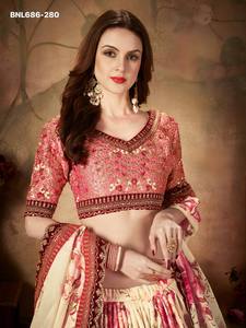 ผู้จัดจำหน่ายชุดเลเฮนกา-โชลี ผ้าออร์แกนซ่าคุณภาพสูง พิมพ์ลายดอกไม้ พร้อมงานปักดิ้นดอริ-ซารี-เรชซัม-เลื่อม จากอินเดีย - Product Image 5