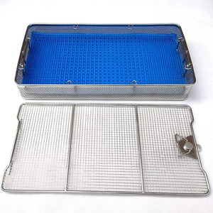 Bandeja de Esterilización Médica Manual de Acero Inoxidable de Calidad Premium, Certificación CE, Garantía de 3 Años, Venta al por Mayor por Mahfooz Instruments - Product Image 1