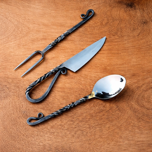 Juego de Cubiertos de Cocina de Acero al Carbono Forjado a Mano, Estilo Medieval, Acabado Pulido, OEM/ODM Personalizable, Coleccionable, para Cumpleaños o Aniversario - Product Image 2