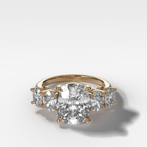 Anillos de compromiso de diamantes cultivados en laboratorio con corte cojín, oro de 14K, 6 quilates, 5 piedras engastadas, acento ovalado, anillos nupciales multigema, venta al por mayor - Product Image 1