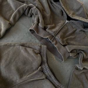 Nouvelle conception, ensemble court 2 pièces pour femme, de haute qualité, effet délavé à l'acide, avec impression de logo personnalisée, pour l'hiver - Product Image 3