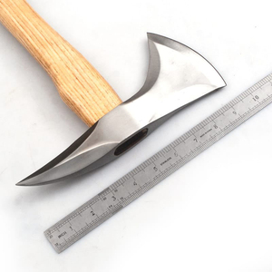 Hache à fendre UM STEEL en acier inoxydable de qualité industrielle, forgée à la main, à double lame, avec manche en bois, pour bois de chauffage - Product Image 3