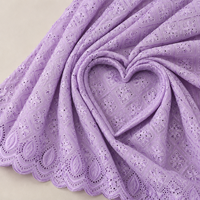 Tissu en Chiffon de Luxe Brodé de Dentelle, Tissu Respirant en Polyester à Œillets pour Robe de Mariée, Kurti et Vêtements Ethniques