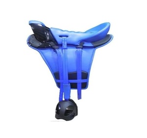 Silla de montar de cuero inglés Endurance de Saddle Maker con armazón de plástico azul, tamaño 16 pulgadas - Product Image 1
