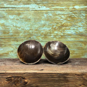 Cuencos de Cuerno Portátiles Hechos a Mano, Estilo Animal, Artesanía Natural Perfecta, Regalo para Cualquier Ocasión: Combinación de Tradición, Sostenibilidad y Elegancia - Product Image 1