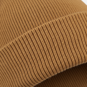 Gorro de Punto Unisex de Color Sólido, Gorro de Invierno 100% Acrílico, Estilo Casual con Puño Acanalado para Adultos, Circunferencia de Cabeza de 56-58 cm - Product Image 5