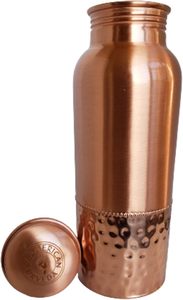 Botella de Agua Clásica para Exteriores de Cobre 100% Puro Ayurveda, 600ml 20 Oz, Sin Juntas, a Prueba de Fugas, Beneficios para la Salud, Semi Martillada - Product Image 4