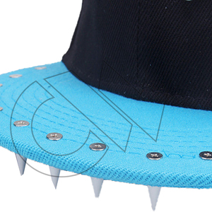 Casquette Snapback Sportive Ajustable Noire et Bleue avec Logo X Blanc et Rivets, Style Urbain, 5 Panneaux, Unisexe Adulte, Décontractée Printemps-Été - Product Image 4