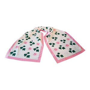 Ensemble Écharpe Longue, Bonnet et Gants Rose et Vert Personnalisés pour Sororité Grecque – Accessoire Élégant pour Usage Quotidien en Extérieur - Product Image 1