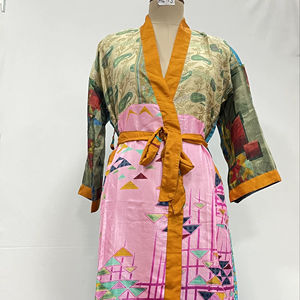 Robe de mariée kimono en soie vintage faite à la main – Respirante, séchage rapide, pour l'été, l'automne et le printemps, avec logo frontal, douce - Product Image 1