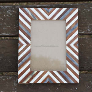 Marco de fotos de resina personalizado 4x6, diseño de incrustaciones de hueso clásico, mesa de madera de alta demanda, decoración del hogar, marcos de fotos clásicos - Product Image 3
