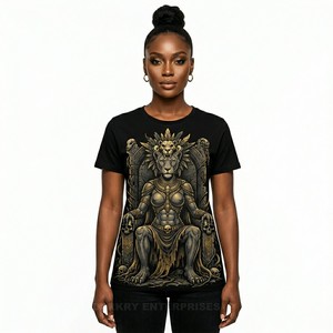 T-shirt graphique Premium pour femme, motif Déesse Lionne noire, style impression feuille d'or, personnalisé, culture ancienne, streetwear, fournisseur de vêtements - Product Image 1