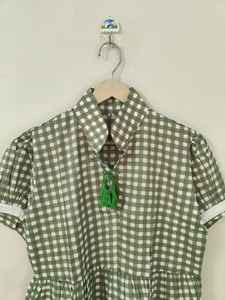 ชุดเดรสผ้าฝ้ายลายตารางสีเขียวสำหรับผู้หญิง แฮนด์เมด แขนสั้น คอปก ชุดมินิเดรสฤดูร้อน สไตล์โบโฮ เสื้อเชิ้ตทูนิคลำลอง - Product Image 3