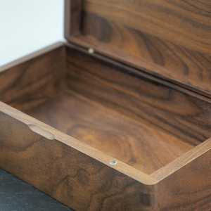 Caja de Almacenamiento de Madera Minimalista con Tapa para Decoración del Hogar - Product Image 2