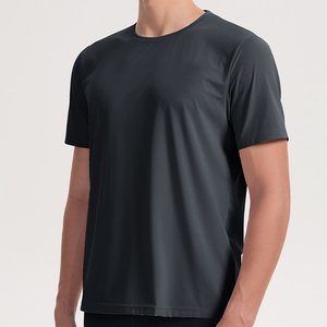 T-shirt de sport respirant et léger pour homme, haute élasticité, idéal pour la course et la gym - Product Image 4