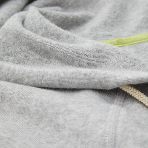 Nouvelle Tendance Ensemble Deux Pièces Femme : Crop Top à Capuche Entièrement Zippé et Short Moulant – Survêtement Sexy et Tendance pour Tenue Décontractée ou Sportive - Product Image 6