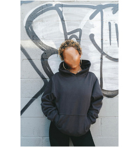 ชุดวอร์มกีฬาผู้หญิงคุณภาพสูง ปี 2026 พร้อมโลโก้สั่งทำพิเศษ กันลม มีฮู้ด ผลิตจากโพลีเอสเตอร์และผ้าฝ้าย ผู้ผลิต Maan Wears - Product Image 4