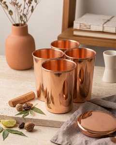 Gobelet en cuivre pur de qualité supérieure – Verre à boire en cuivre gravé à la main pour les bienfaits ayurvédiques, vaisselle de luxe et hôtellerie - Product Image 1