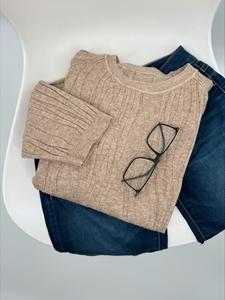 Haute qualité femmes mode à manches courtes tricoté pull décontracté sable solide motif col rond pull automne vendeur chaud - Product Image 2