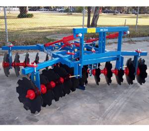 Machine agricole, charrue à 3 disques pour tracteur, haute productivité + garantie 5 ans à prix réduits, Belgique - Product Image 4
