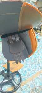 Nueva Silla de Montar Profesional de Cuero para Salto Ecuestre, de Alta Calidad, Duradera, de Cuero Genuino, para Montar en Contacto Cercano - Product Image 4