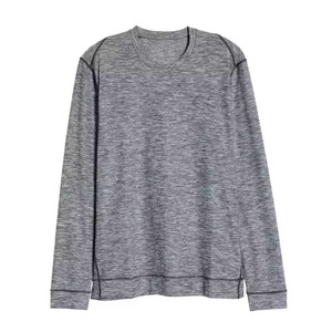 เสื้อยืดแขนยาวผู้ชายน้ำหนักเบา ดีไซน์เรียบง่าย ทรงหลวม ใส่สบาย เนื้อผ้านุ่ม เหมาะสำหรับใส่ในชีวิตประจำวันในทุกฤดูกาล - Product Image 6