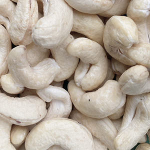 Noix de cajou directement de l'usine WW180, WW240, WW320, LP Noix de cajou brutes, noyaux de noix de cajou avec emballage personnalisé - Product Image 1