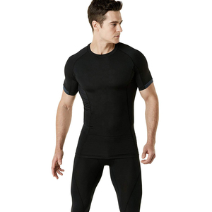 Rashguard à manches courtes personnalisé pour hommes, pour adultes, OEM ODM, marque privée, rashguard à manches courtes pour hommes, antibactérien, séchage rapide - Product Image 5