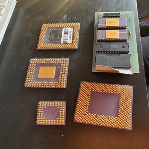 ซีพียูโปรเซสเซอร์เศษซากเซรามิก Pentium Pro พร้อมทองคำ ขายส่งคุณภาพพรีเมียม จัดส่งรวดเร็ว - Product Image 4