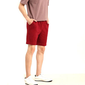 Shorts de survêtement pour hommes en molleton doux 100 % coton, coupe décontractée, pour la gym et la course, avec logo personnalisé, taille mi-haute, coupe profonde - Product Image 2