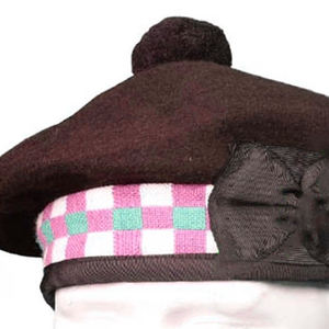 Chapeau écossais traditionnel fait main en laine marron, rose et turquoise, 100 % laine de haute qualité, modèle Balmoral Diced Hats 2026 - Product Image 3