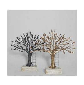 Sculptures d'arbres décoratives en aluminium avec un matériau robuste, une finition lisse et un charme durable pour la décoration intérieure. - Product Image 4