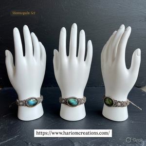 Pulsera Artesanal de Aleación de Zinc con Cuentas de Ónix Negro y Mariposa, Joyería Budista Romántica - Product Image 2