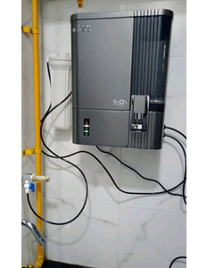 AQUA 2090 SÉRIE RAGA (DAYTONA SILVER) RO+CUIVRE+ALCALINE B12 AVEC ZINC + TDS Purificateur d'eau RO mural et de comptoir - Product Image 2