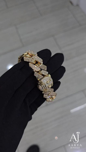 สร้อยข้อมือเงินแบบ Cuban Link ประดับเพชรและเพชรซิคอนสไตล์ฮิปฮอป ชุบทองคำขาว เหมาะสำหรับงานปาร์ตี้ งานแต่งงาน หรือเป็นของขวัญ - Product Image 4