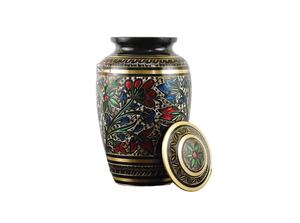 Urna Funeraria de Metal Hecha a Mano con Diseño Artístico que Representa el Amor, la Paz y el Legado Familiar con Honor Eterno - Product Image 4