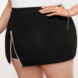 Falda Elegante para Mujer, Diseños Modernos, Ajuste Cómodo, Perfecta para Cualquier Ocasión - Product Image 4