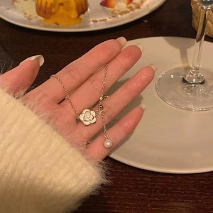 Collar de Perlas de Agua Dulce de Plata de Ley S925 para Mujer, Colgante de Perla Blanca Grande de 12-13 mm con Incrustaciones de Circonitas en Forma de Estrellas, Cadena para Clavícula - Product Image 4