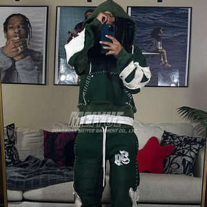 Conjunto de chándal con pedrería, sudadera con capucha y pantalones acampanados, ropa urbana personalizada - Product Image 2