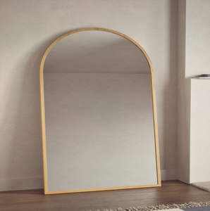 Miroir sur pied rectangulaire classique pleine longueur sur un support pivotant en bois foncé, disponible à prix de gros. - Product Image 4
