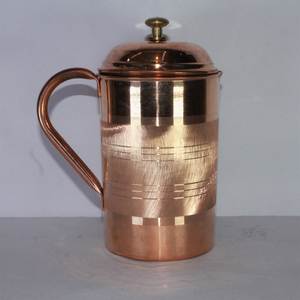 Ensemble de carafes en cuivre pour arrangements de service artistiques haut de gamme, service d'eau en métal avec verres, durable et réutilisable pour la cuisine - Product Image 1
